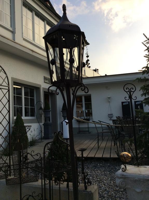 Landcafe Mit Mini Hotel Burgdorf Exteriör bild