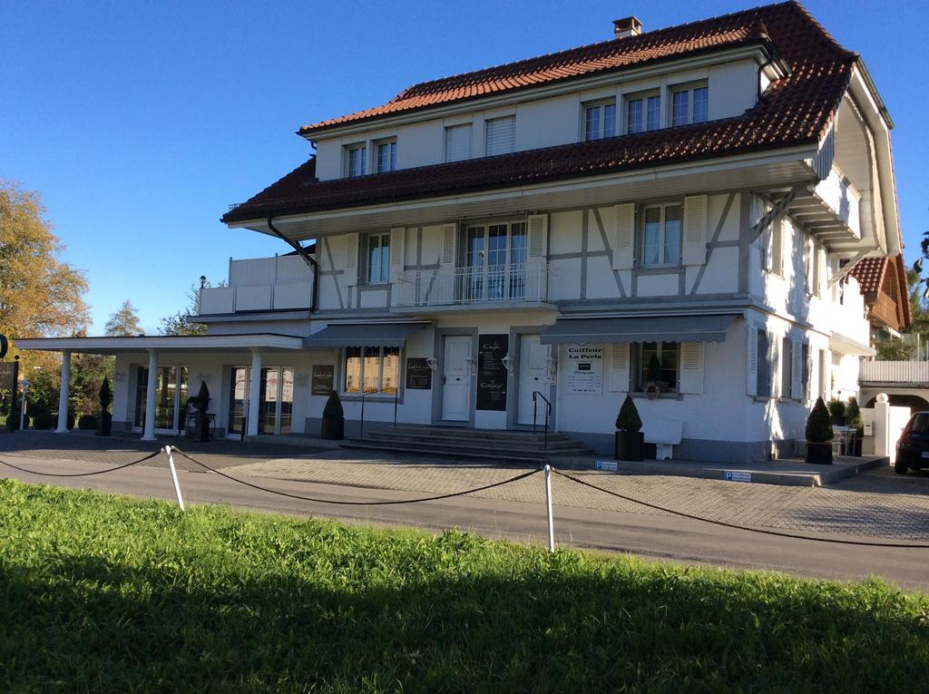 Landcafe Mit Mini Hotel Burgdorf Exteriör bild
