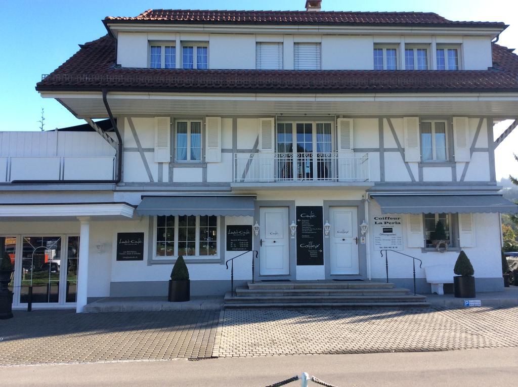 Landcafe Mit Mini Hotel Burgdorf Exteriör bild