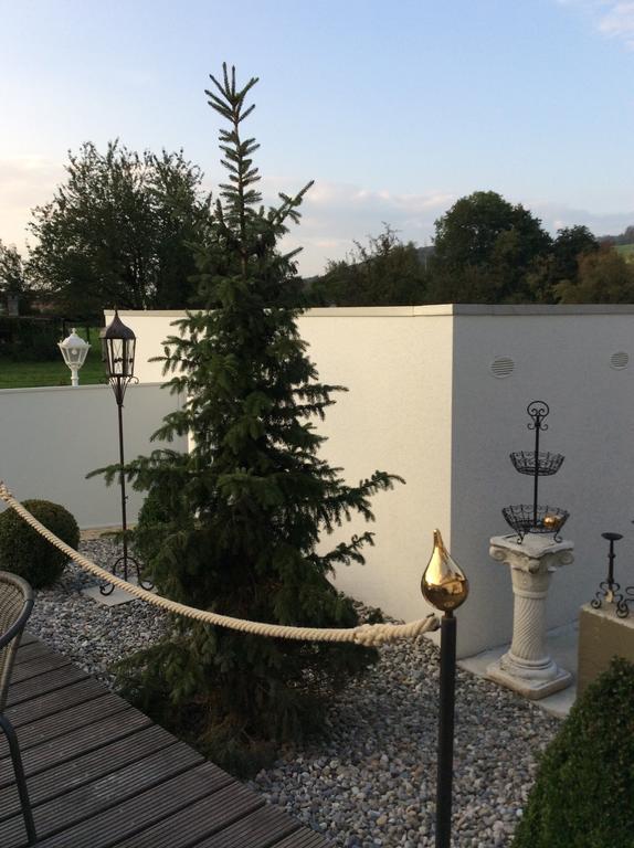 Landcafe Mit Mini Hotel Burgdorf Rum bild